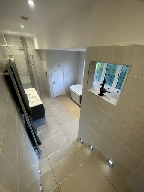 clean bathroom